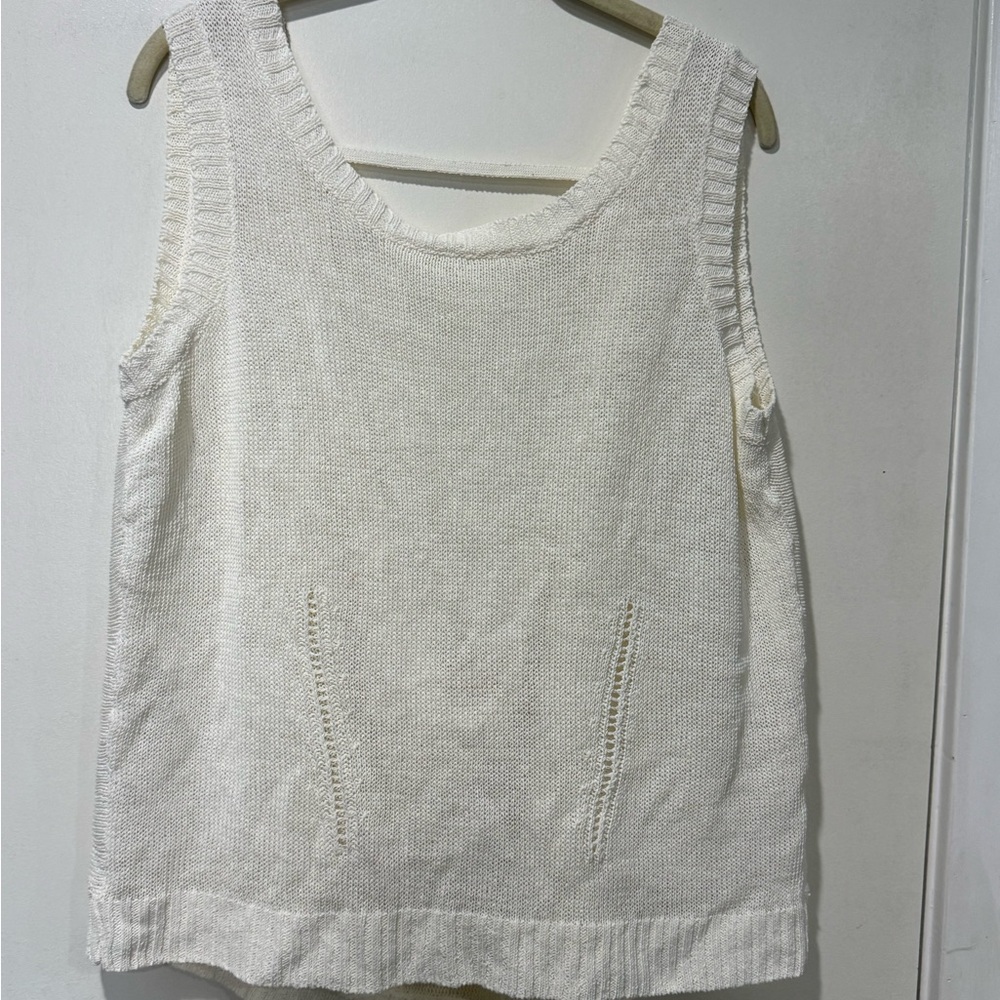 NWT Inhabit Elegant White Sleeveless Knit Linen  Top - Size Large